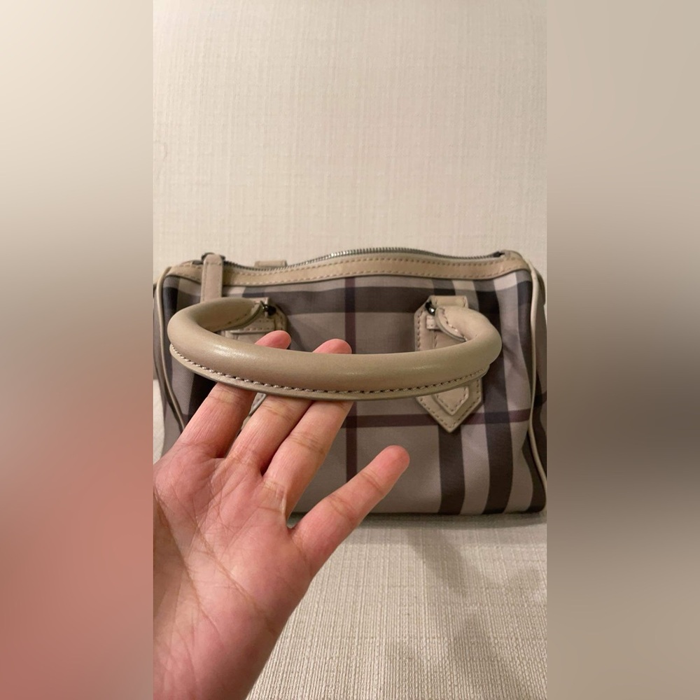 Burberry Speedy Bag - Picture 6 of 10